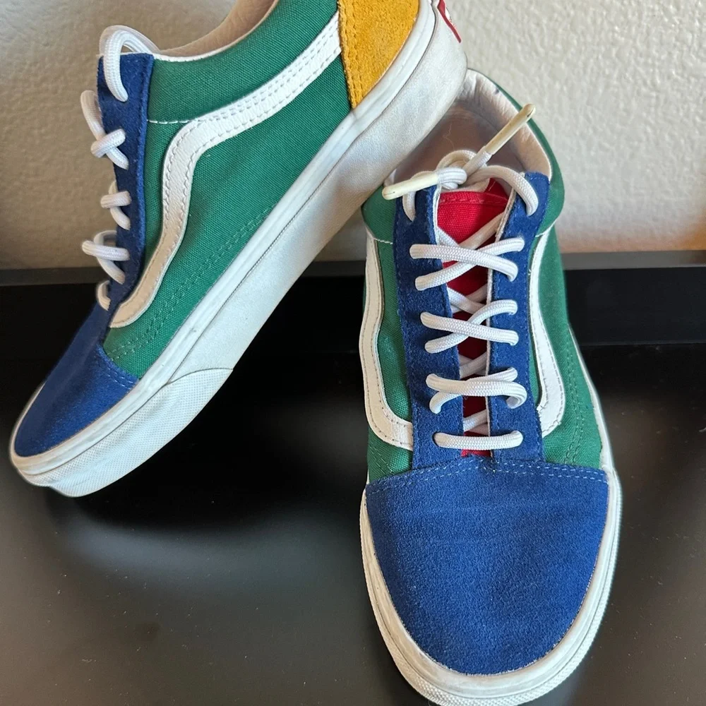 Vans Old Skool Yacht Club women’s size 8.0 Multi Color Block Canvas & Suede